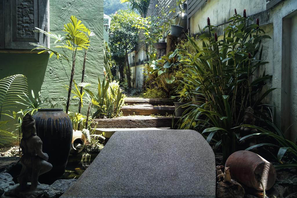 Boondaree Home Resort Pantai Kata Luaran gambar