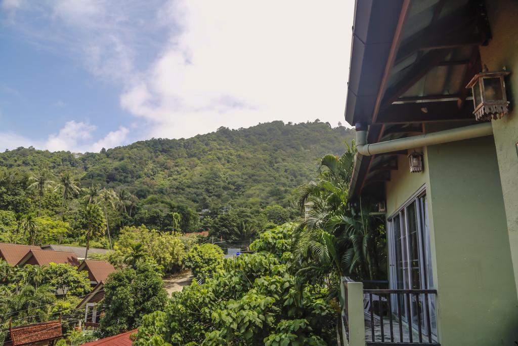 Boondaree Home Resort Pantai Kata Luaran gambar