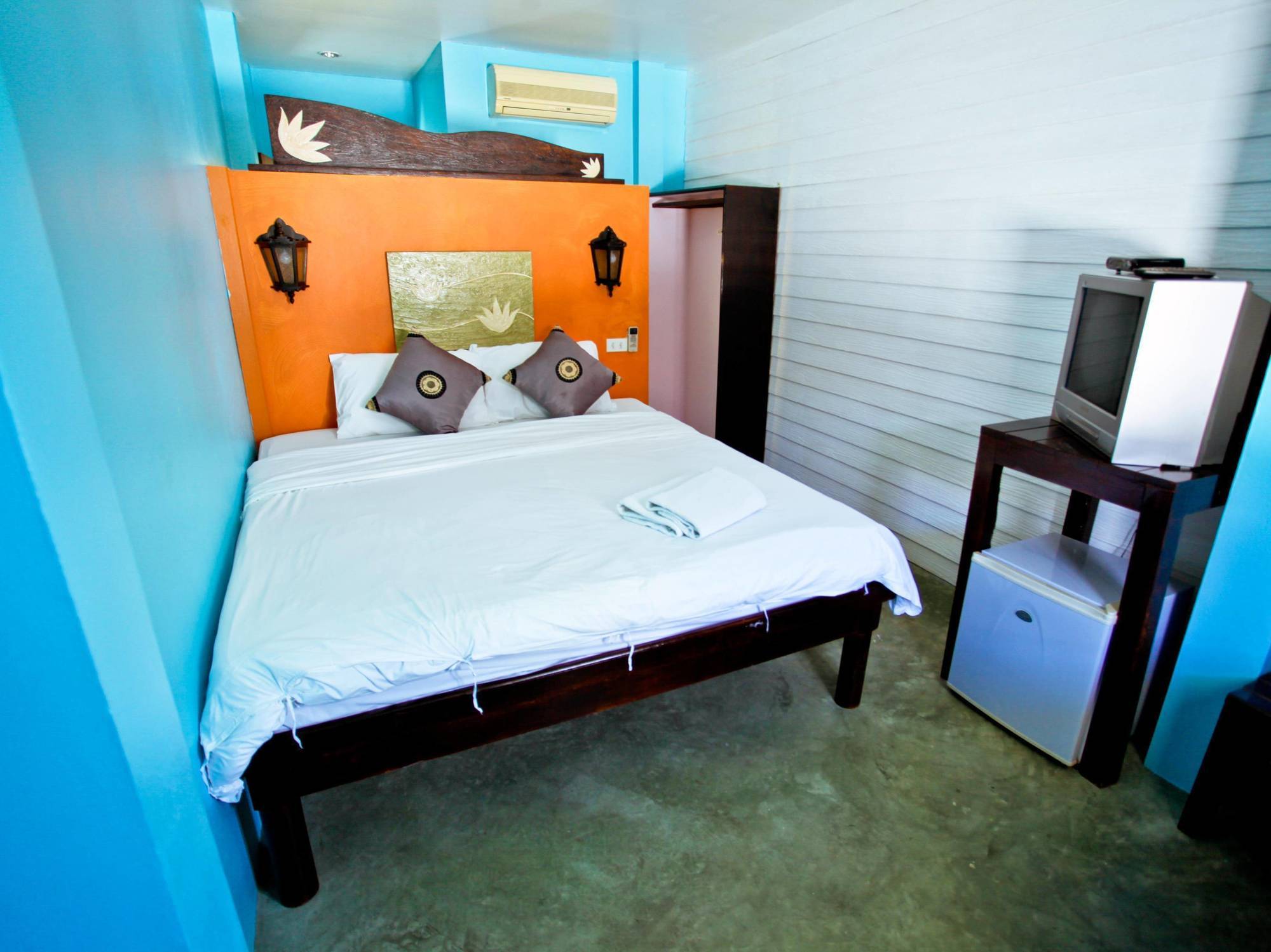 Boondaree Home Resort Pantai Kata Luaran gambar